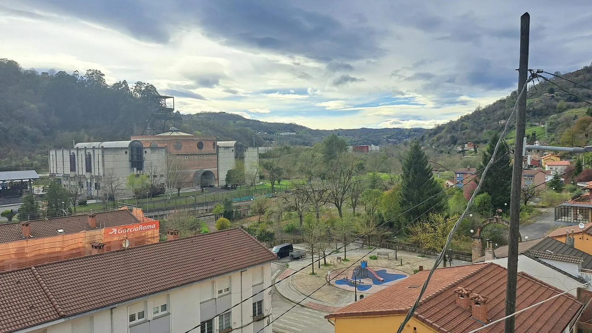 La Vega  Asturias Montana Y Playaヴィラ 別荘 La Vega (Riosa)