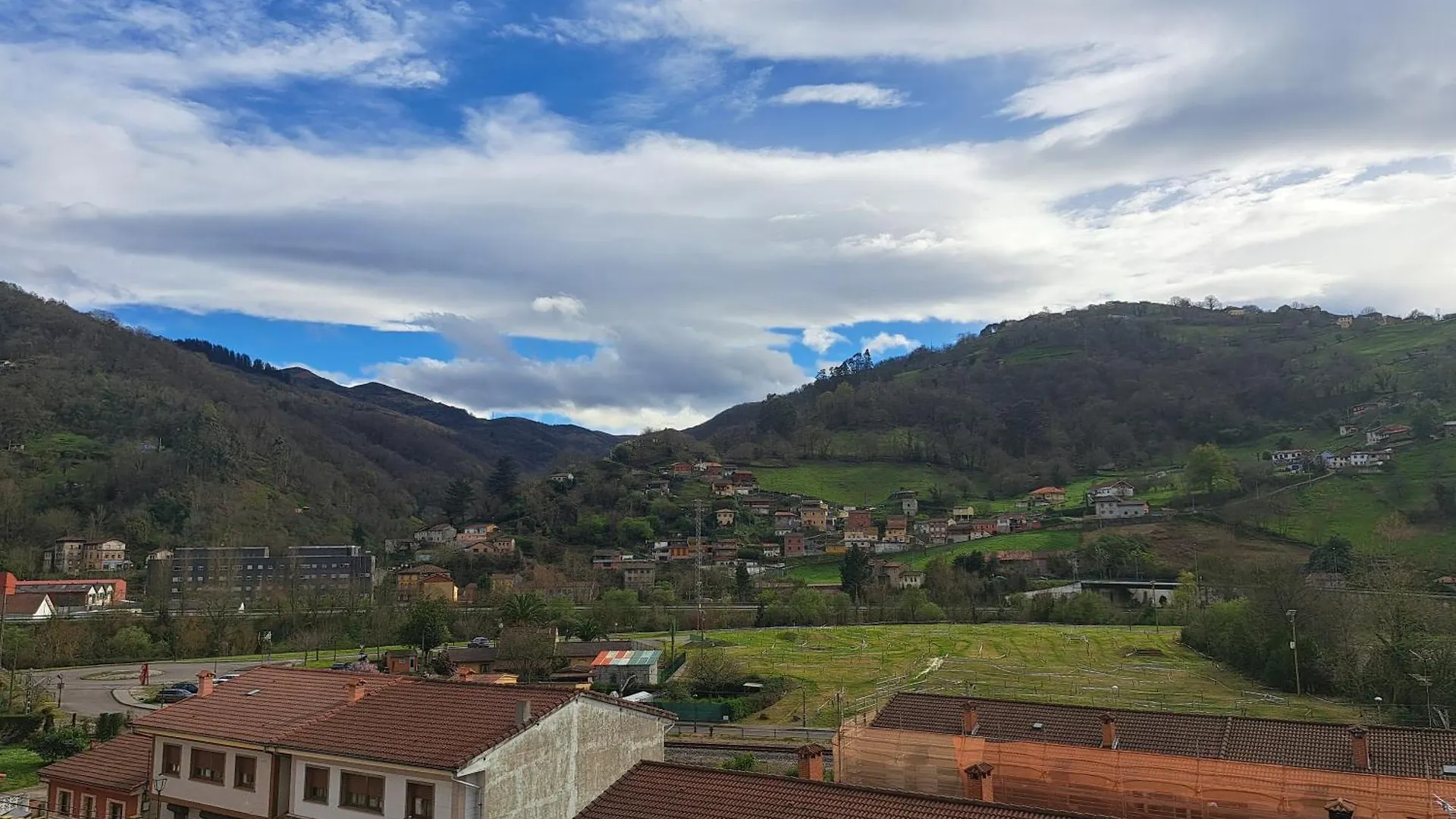 La Vega  Asturias Montana Y Playaヴィラ 0*, La Vega (Riosa)